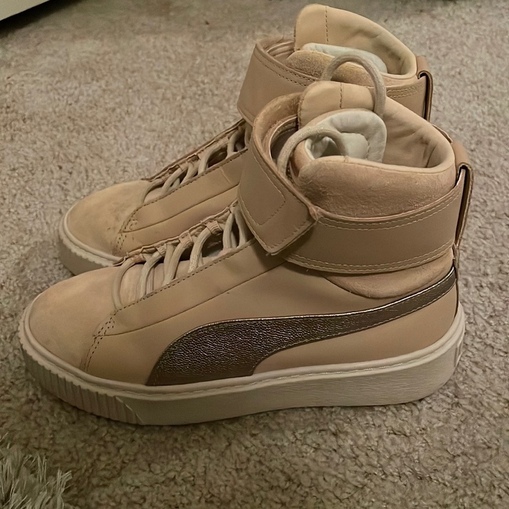 Hightop pumas